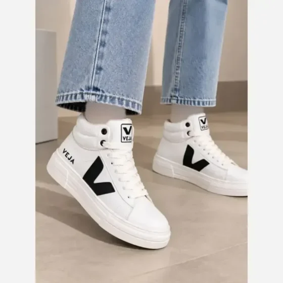 کتونی ونس ساقدار طرح وجا مشکی و سفید سایز 37 تا 40