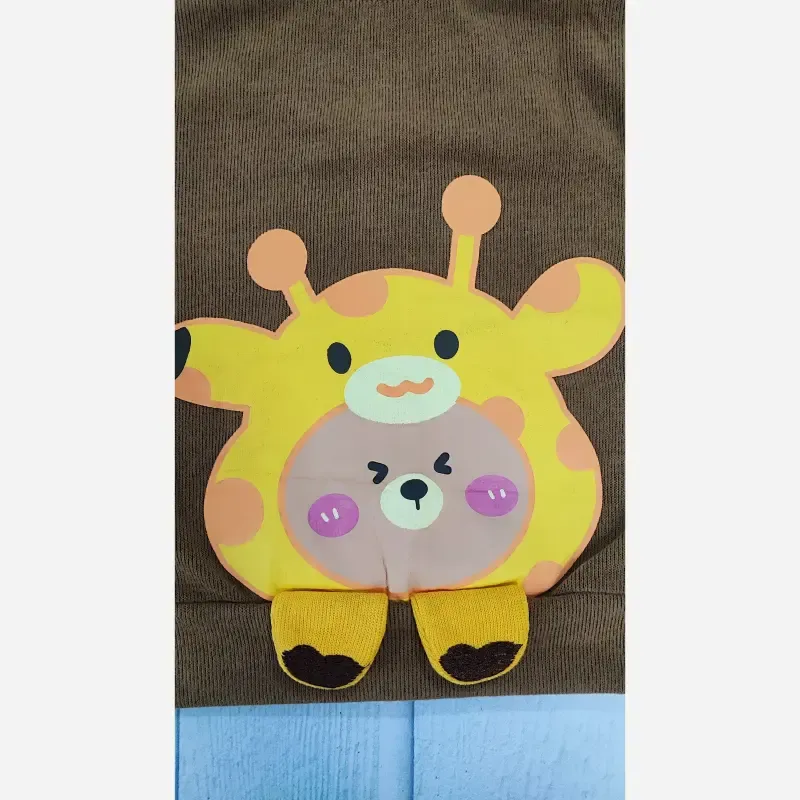 ژاکت بافت فانتزی بچگانه طرح زرافه قهوهای - تصویر 6